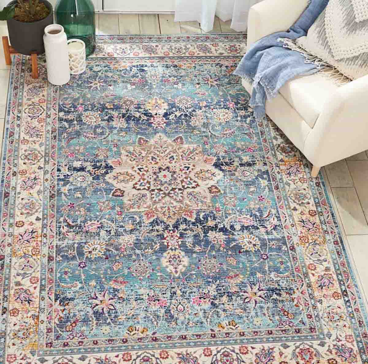 تصویر شاخص فرش 12 متری