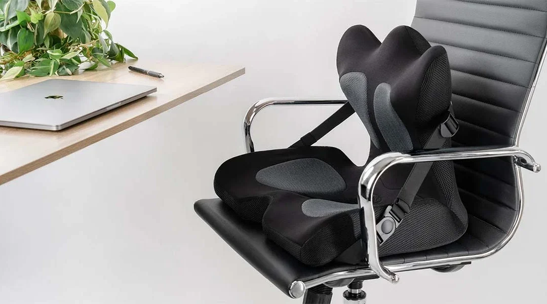 مقایسه بالش نشیمن با پشتی کمری صندلی اداری