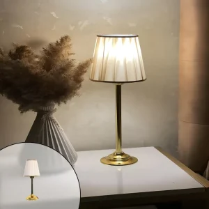 آباژور رومیزی مدل V016G