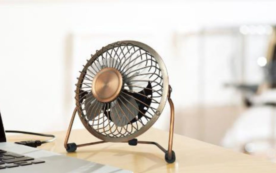 با انواع کاربردی پنکه رومیزی در سال 2025 آشنا شوید! مدل هایی که باید ببینی!