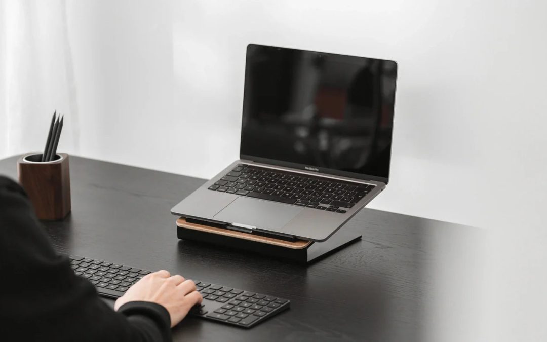 راهنمای خرید استند و پایه لپ تاپ