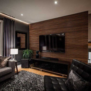 دکور پشت تلویزیون با چوب افقی