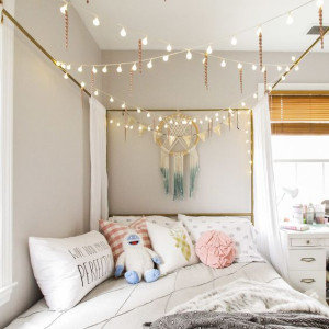 اتاق خواب دخترانه جوان شیک و رویایی