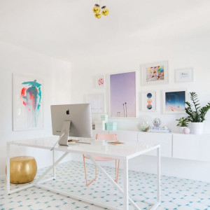میز کامپیوتر اتاق دخترانه نوجوانه