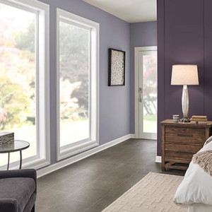 رنگ اتاق خواب بنفش و سفید و کرم