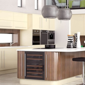 کابینت کرم قهوه ای ام دی اف مات در دکوراسیون آشپزخانه مدرن بزرگ جزیره دار