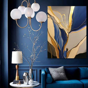 دکوراسیون آبی طلایی هال و پذیرایی نئوکلاسیک با مبل آبی و تابلو دکوراتیو طلایی