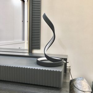 آباژور رومیزی ام کی لایتینگ مدل مدرن کد AR-FB40